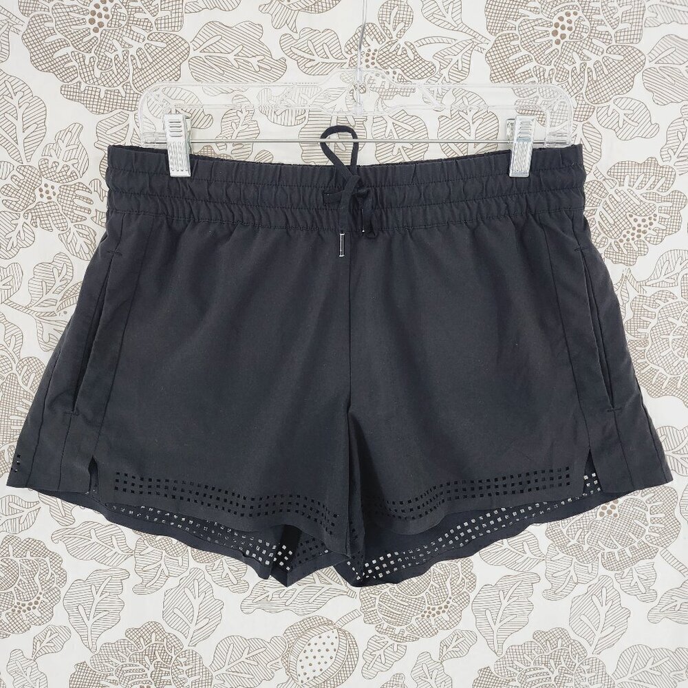 Athleta Cut out Women's Athletic Shorts Size 8 Black SO CUTE